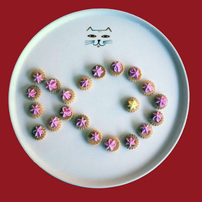 Plat de service "Chat"